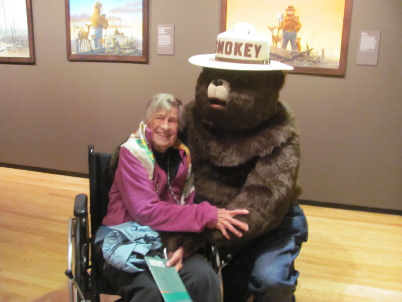 carrol-wendelin-1919-2015-with-smokey-at-chrysler-museum-of-art-2